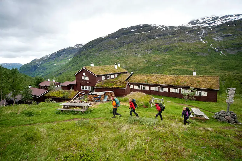 Norway Today souhaite à nos lecteurs le `` dieu sommer '' 298 DNT Cabin randonnée trekking montagne été