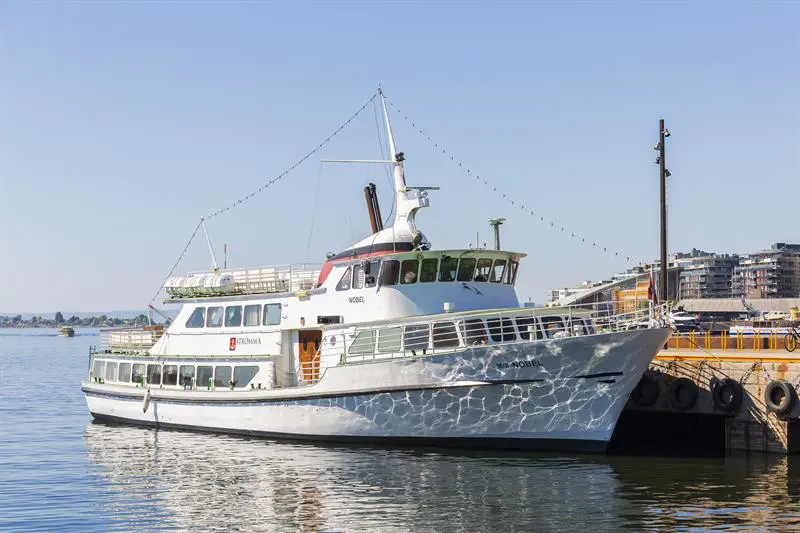 Norway Today souhaite à nos lecteurs le `` dieu sommer '' 305 Croisière été dans le fjord