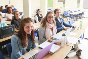 Qu'est-ce que l'American College of Norway? 9 Heureux étudiants à l'ACN à Moss, Photo: ACN