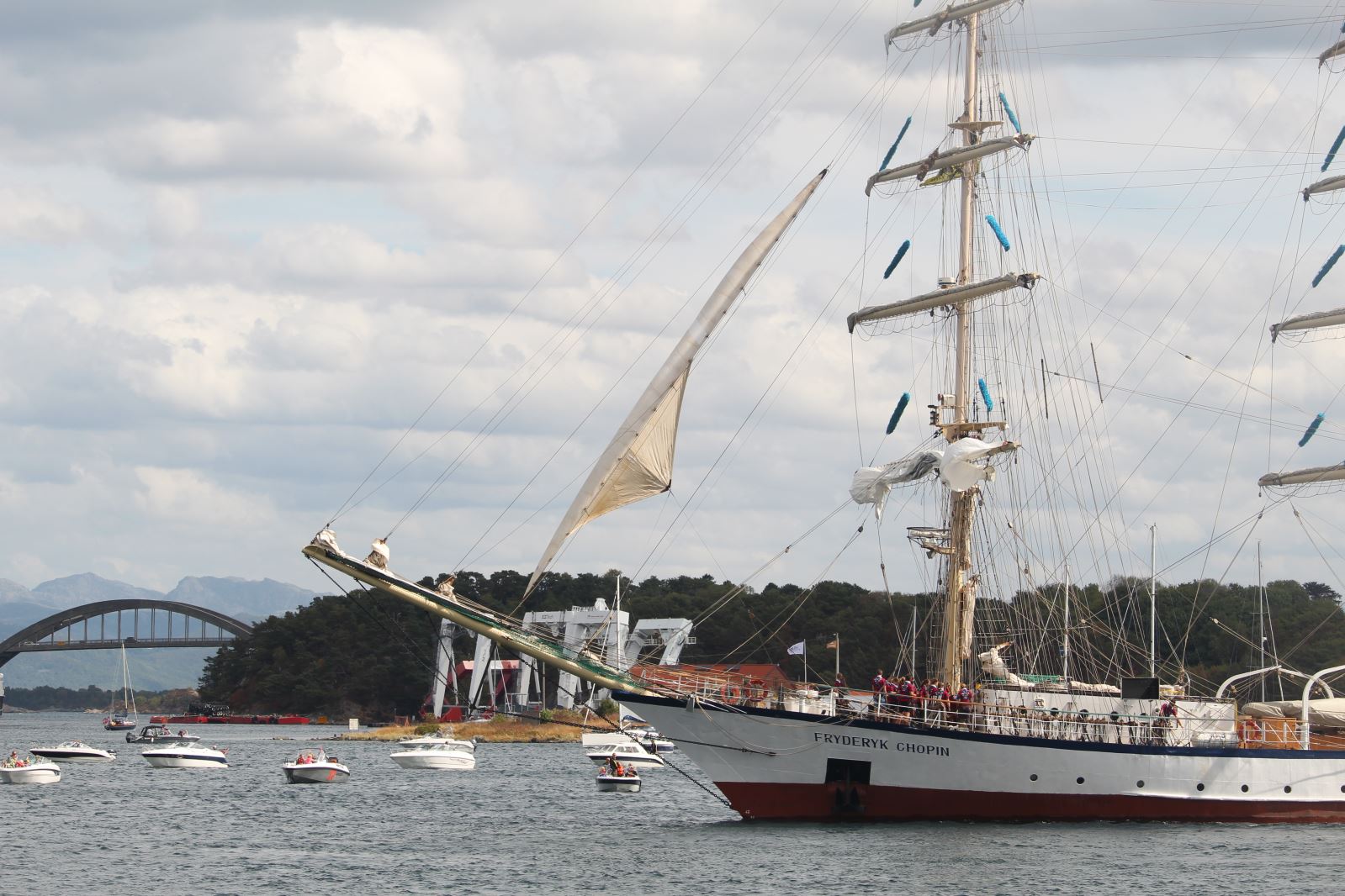 Courses de grands voiliers 2018, départ 687 Courses de grands voiliers 2018, départ - 686