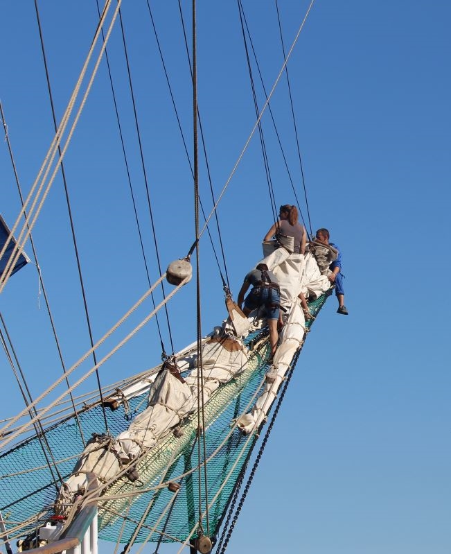 Les courses de grands voiliers arrivent à Vågen 814 Les courses de grands voiliers arrivent à Vågen - 813