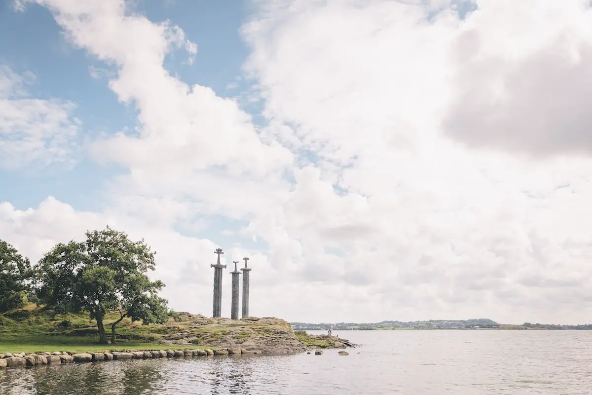 Monument Sverd i Fjell