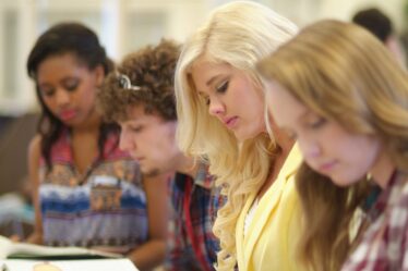 Nombre record d'élèves qui terminent leurs études secondaires / lycées (Videregående) - 18