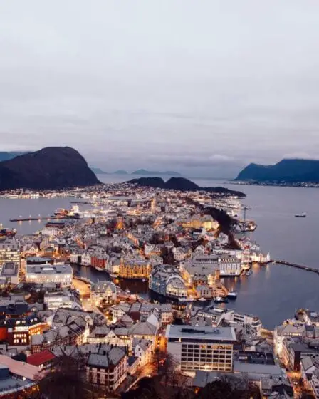 Nuit d'été dans le sud de la Norvège, 17,1 degrés mesurés en Drammen 26 Nuit d'été dans le sud de la Norvège, 17,1 degrés mesurés en Drammen - 25