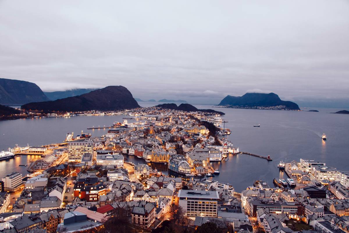 Nuit d'été dans le sud de la Norvège, 17,1 degrés mesurés en Drammen 4 Nuit d'été dans le sud de la Norvège, 17,1 degrés mesurés en Drammen - 3