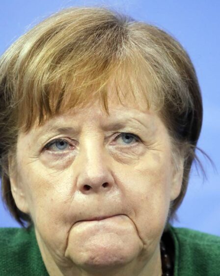 L'Allemagne suspend l'utilisation des vaccins AstraZeneca 2 L'Allemagne suspend l'utilisation des vaccins AstraZeneca - 1