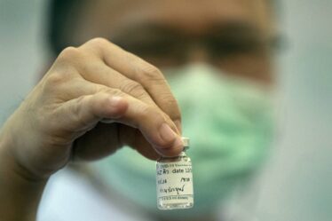 Réaction allergique sévère ajoutée à la liste des effets secondaires d'AstraZeneca - 20