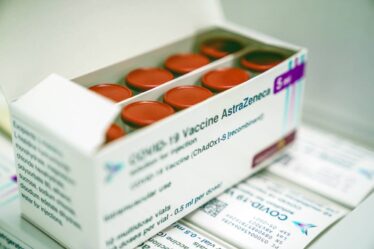 AstraZeneca pense qu'il n'est pas nécessaire d'envoyer des vaccins à l'UE depuis toutes ses usines - 18