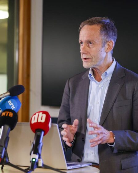 FHI: Plusieurs patients plus jeunes ont présenté des saignements cutanés après avoir pris le vaccin AstraZeneca 26 FHI: Plusieurs patients plus jeunes ont présenté des saignements cutanés après avoir pris le vaccin AstraZeneca - 25