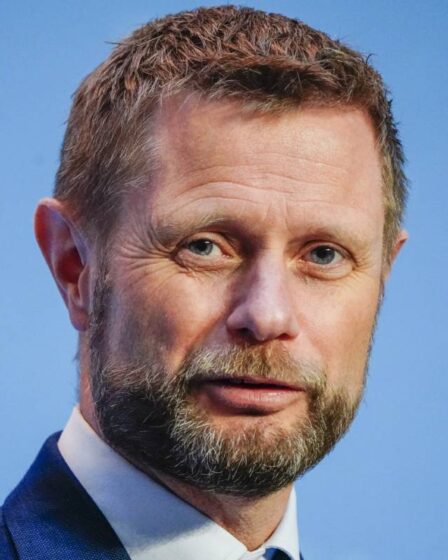 Conseil de Pâques du ministre Høie aux Norvégiens: "Rencontrez moins de monde et voyagez moins" - 19