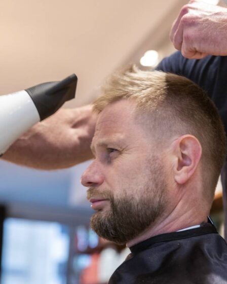 L'industrie norvégienne de la coiffure s'effondre en raison de nouvelles mesures corona - 4