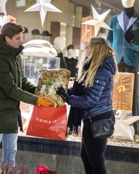 Les autorités demandent aux Norvégiens de faire leurs achats de Noël tôt et d'éviter les foules 5 Les autorités demandent aux Norvégiens de faire leurs achats de Noël tôt et d'éviter les foules - 4