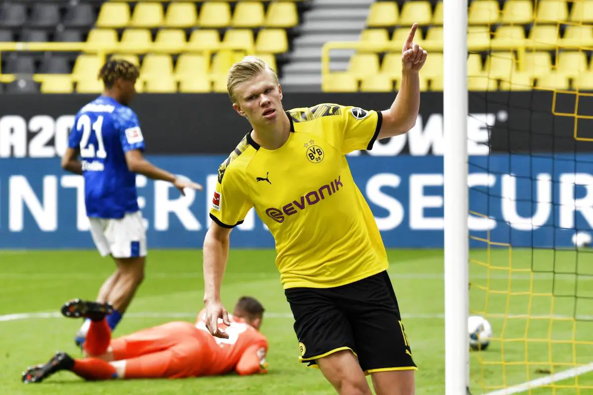 Haaland est nommé meilleur jeune joueur d'Europe. Il est le premier Norvégien à recevoir le Golden Boy Award - 3