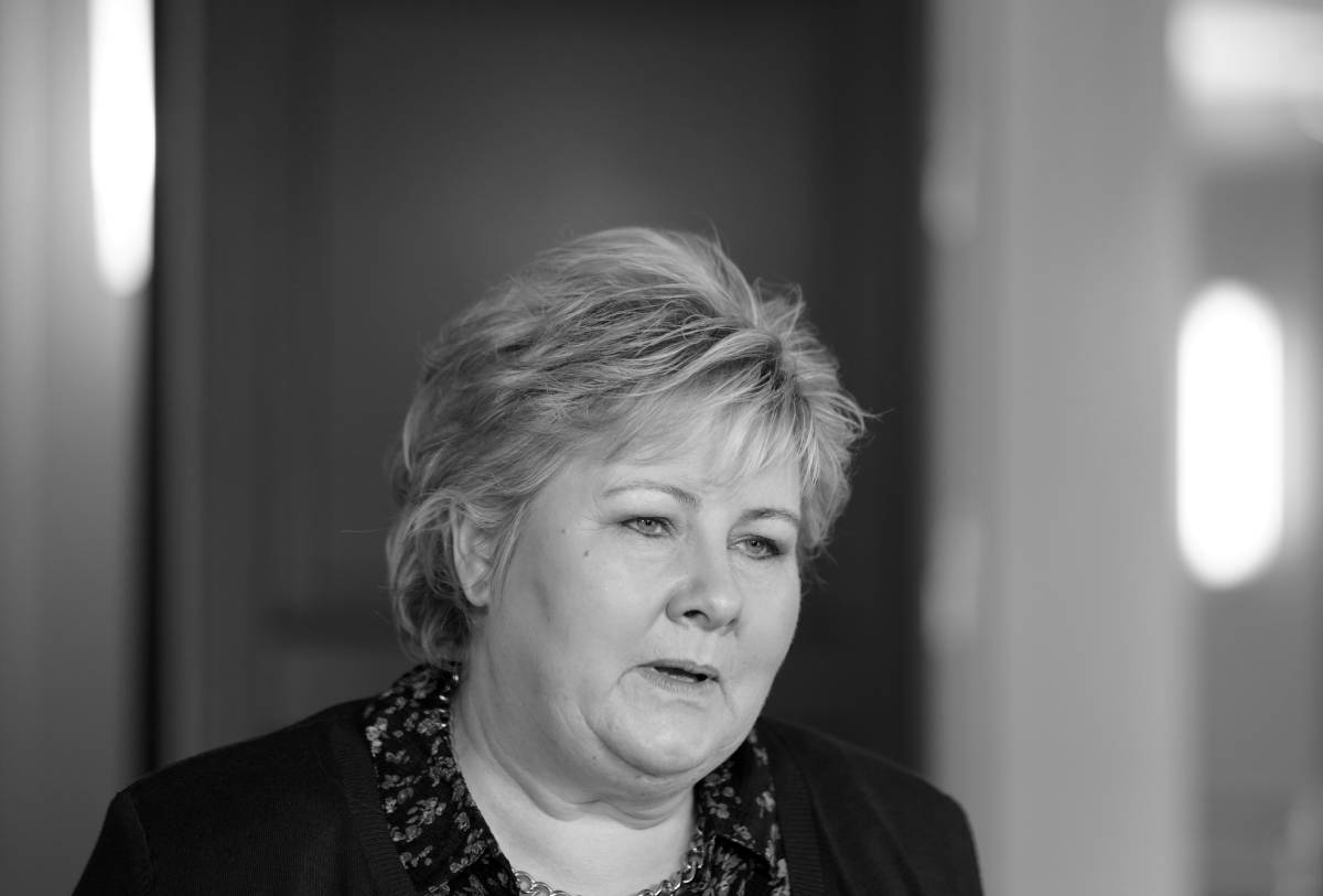 La police ouvre une enquête sur la possible violation des règles corona par Erna Solberg - 3