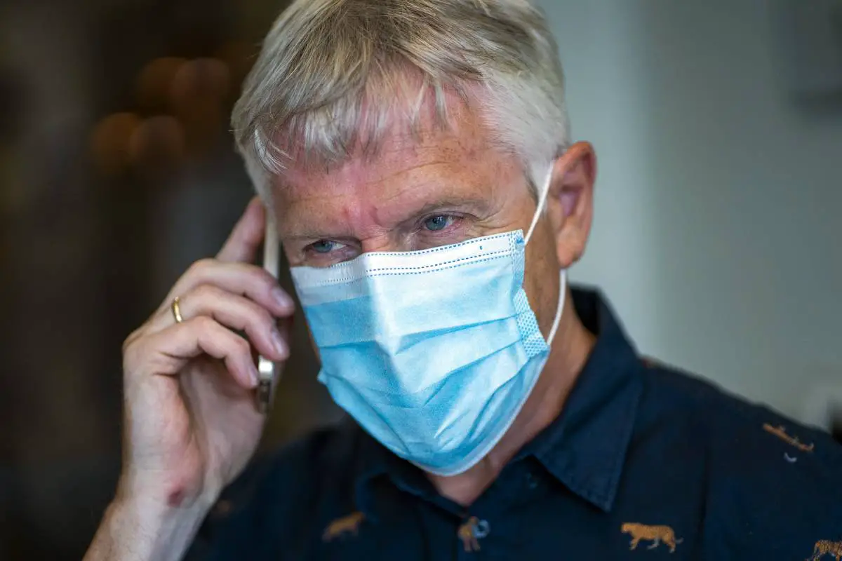Plusieurs personnes en Norvège ont signalé des problèmes oculaires après avoir utilisé des masques faciaux 4 Plusieurs personnes en Norvège ont signalé des problèmes oculaires après avoir utilisé des masques faciaux - 3