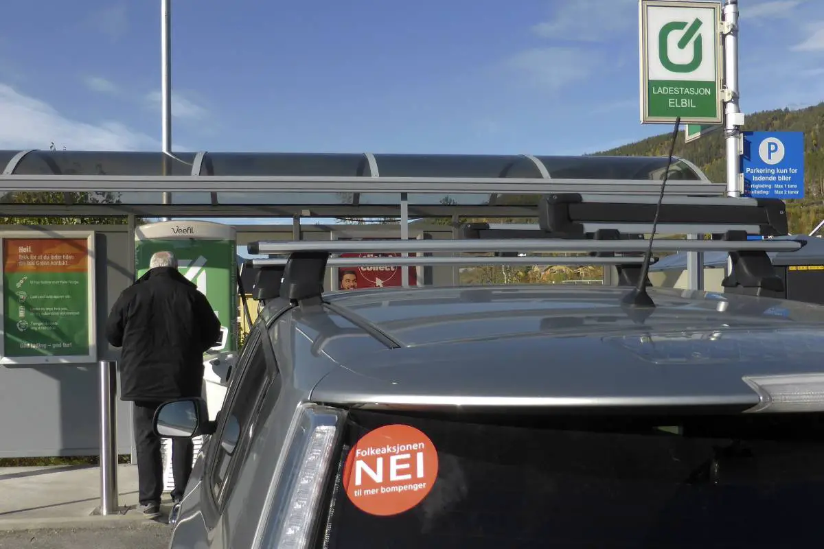 Stations-service norvégiennes: il est trop cher de construire des chargeurs rapides pour les véhicules électriques - 3
