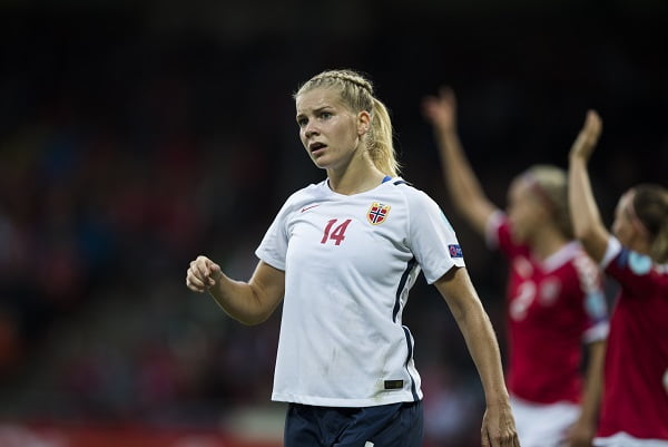 Hegerberg dit toujours `` non '' à l'équipe nationale 4 Hegerberg dit toujours `` non '' à l'équipe nationale - 3