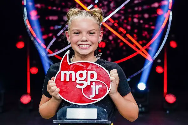 Hennika a remporté le MGP junior 4 Hennika a remporté le MGP junior - 3