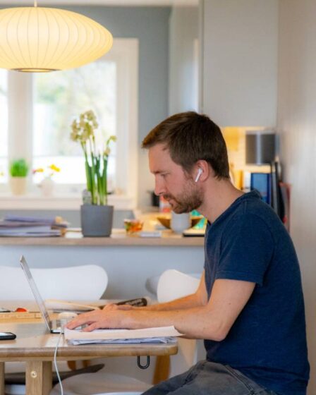 De nombreuses entreprises norvégiennes souhaitent continuer à utiliser les bureaux à domicile pour les travailleurs, même après la crise corona - 16