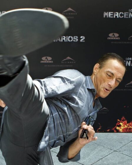 Jean-Claude van Damme sauve un chiot d'être tué en Norvège 26 Jean-Claude van Damme sauve un chiot d'être tué en Norvège - 25