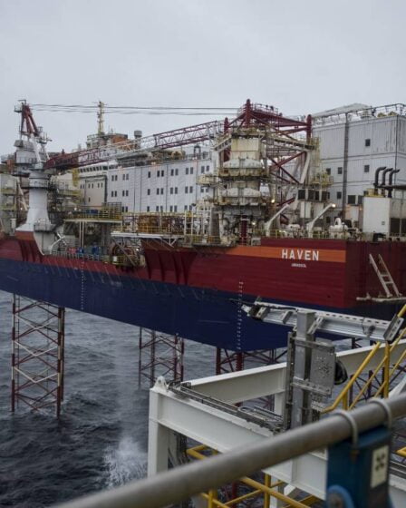 SSB: les investissements dans le pétrole, l'énergie et l'industrie norvégiens devraient baisser de 8% 23 SSB: les investissements dans le pétrole, l'énergie et l'industrie norvégiens devraient baisser de 8% - 22