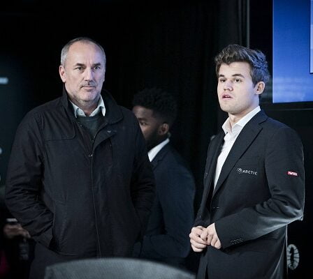 Le duel entre les géants des échecs donne à Carlsen un coup de pied supplémentaire 2 Le duel entre les géants des échecs donne à Carlsen un coup de pied supplémentaire - 1