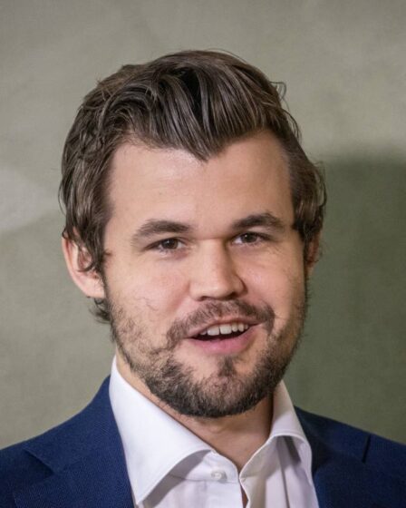 Magnus Carlsen revient à la victoire après une grosse défaite 11 Magnus Carlsen revient à la victoire après une grosse défaite - 10