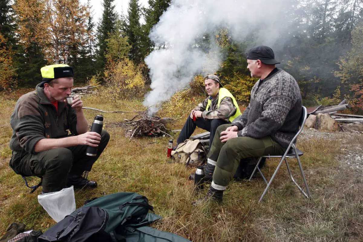 La chasse à l'orignal en Norvège a une valeur socio-économique de 1,1 milliard de couronnes, selon un nouveau rapport 4 La chasse à l'orignal en Norvège a une valeur socio-économique de 1,1 milliard de couronnes, selon un nouveau rapport - 3