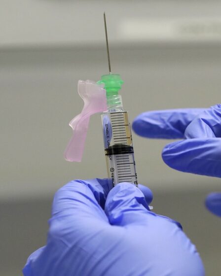 Nouvelle enquête : 1 million de Norvégiens sont sceptiques quant au vaccin contre le coronavirus 11 Nouvelle enquête : 1 million de Norvégiens sont sceptiques quant au vaccin contre le coronavirus - 10