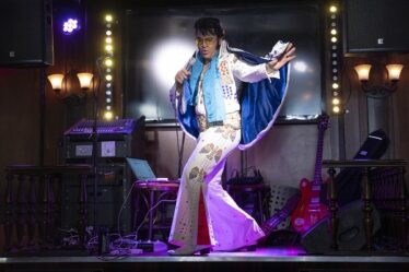 Tentative de record du monde en chant Elvis en cours à Oslo - 18