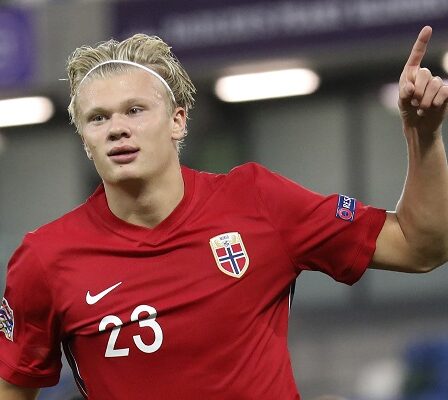 La Norvège domine l'Irlande du Nord 5-1, deux buts chacun pour Haaland et Sørloth - 22