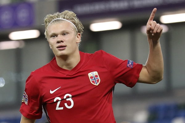 La Norvège domine l'Irlande du Nord 5-1, deux buts chacun pour Haaland et Sørloth 4 La Norvège domine l'Irlande du Nord 5-1, deux buts chacun pour Haaland et Sørloth - 3
