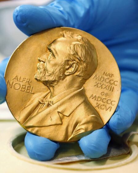 Le lauréat du prix Nobel obtient une exception de la quarantaine Corona en Norvège pour participer à la cérémonie de remise des prix - 16