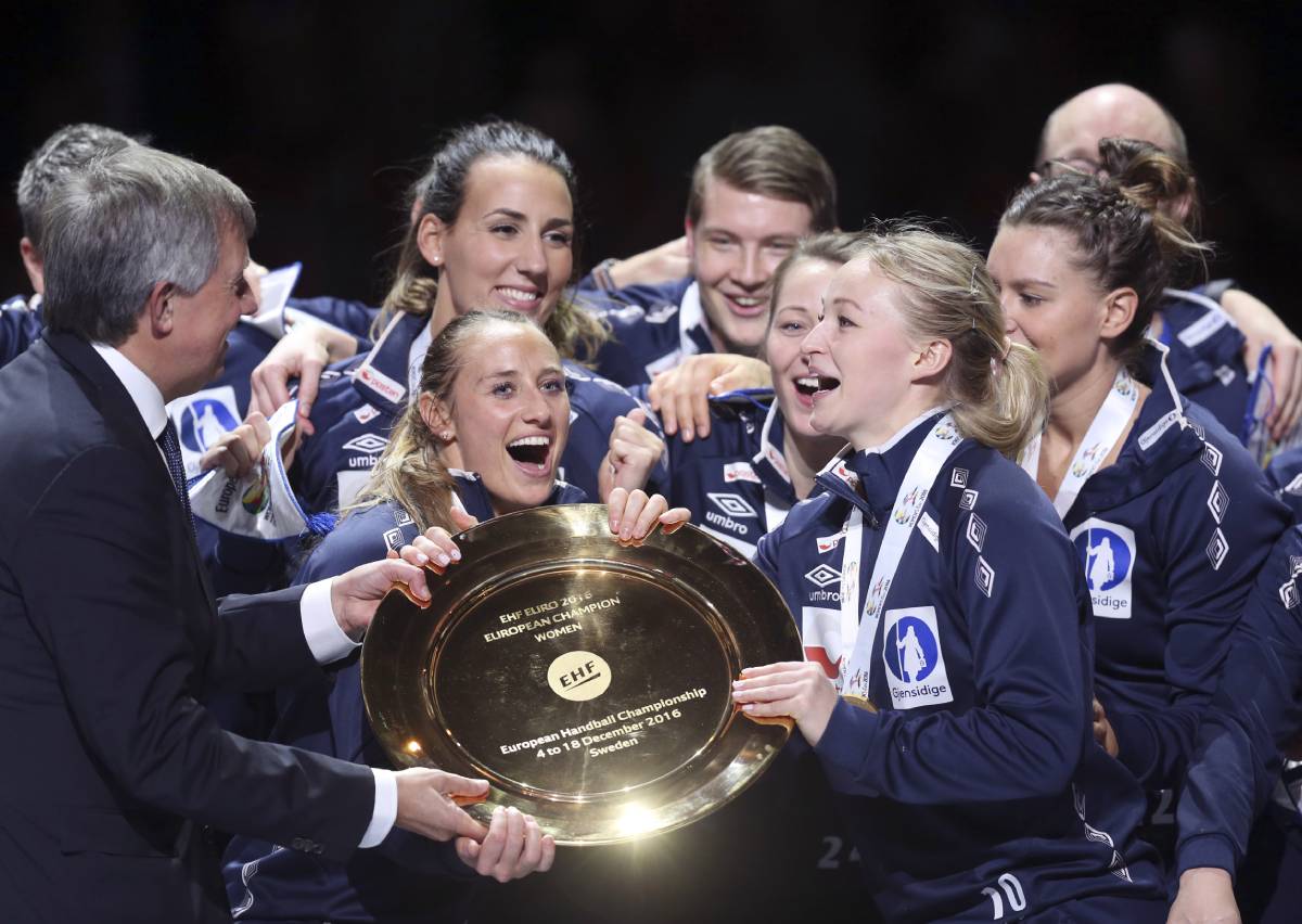 Le championnat d'Europe de handball en Norvège a été annulé 4 Le championnat d'Europe de handball en Norvège a été annulé - 3