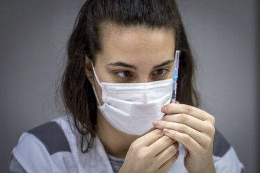 Mise à jour: 497011 Norvégiens ont reçu la première dose du vaccin corona - 20