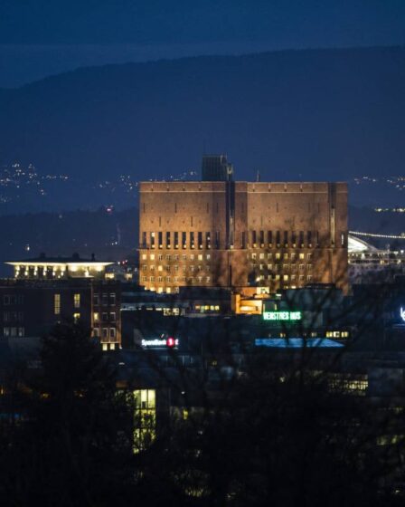 Les enseignants d'Oslo sont épuisés par la pandémie - plus de 800 d'entre eux sont incapables de travailler 2 Les enseignants d'Oslo sont épuisés par la pandémie - plus de 800 d'entre eux sont incapables de travailler - 1