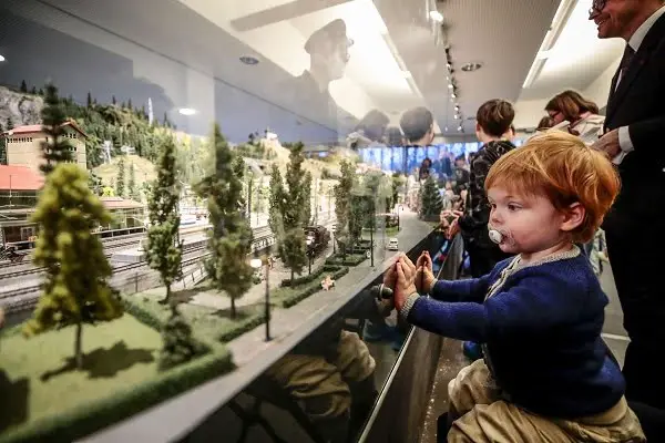 Ouverture d'un nouveau chemin de fer miniature au Musée technique 4 Ouverture d'un nouveau chemin de fer miniature au Musée technique - 3