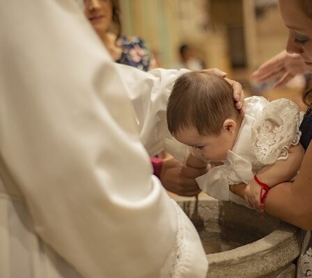 Quatre membres d'église sur cinq veulent baptiser leurs enfants 8 Quatre membres d'église sur cinq veulent baptiser leurs enfants - 7