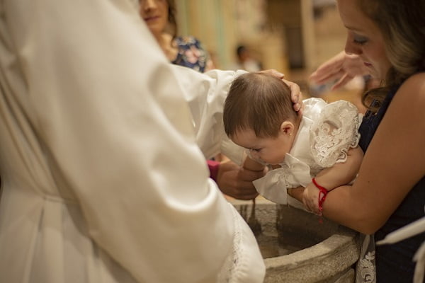 Quatre membres d'église sur cinq veulent baptiser leurs enfants 4 Quatre membres d'église sur cinq veulent baptiser leurs enfants - 3