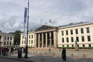 Deux étudiants en droit sur trois à Oslo sont des femmes - 20