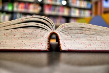 Les chômeurs s'inscrivent à des études supérieures - 20