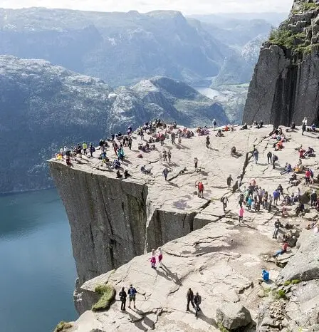 Hollywood ferme Preikestolen - Norway Today 5 Hollywood ferme Preikestolen - Norway Today - 4