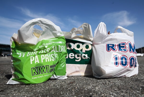 100 millions du fonds des sacs en plastique pour les projets 4 100 millions du fonds des sacs en plastique pour les projets - 3