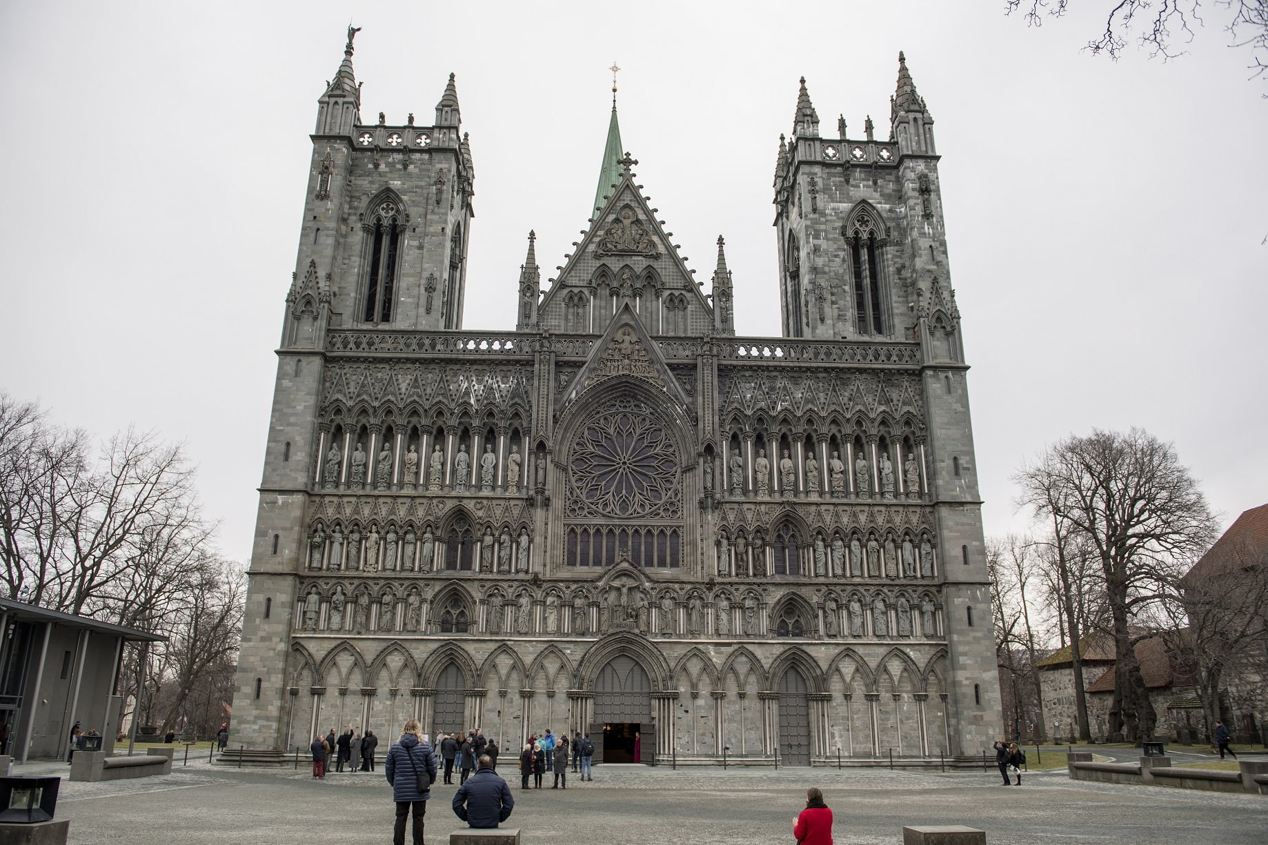 Dommages irréparables après un possible vandalisme de la cathédrale de Nidaros 4 Dommages irréparables après un possible vandalisme de la cathédrale de Nidaros - 3