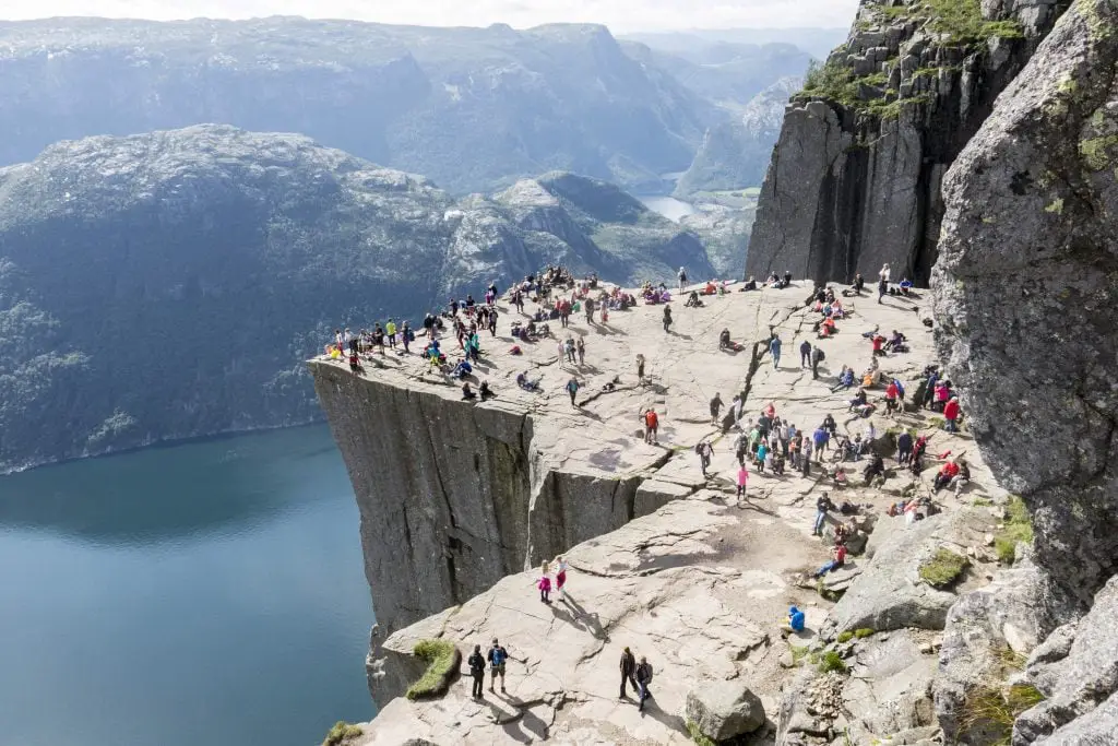 Le tournage de «Mission Impossible» au Preikestolen est accéléré 4 Le tournage de «Mission Impossible» au Preikestolen est accéléré - 3