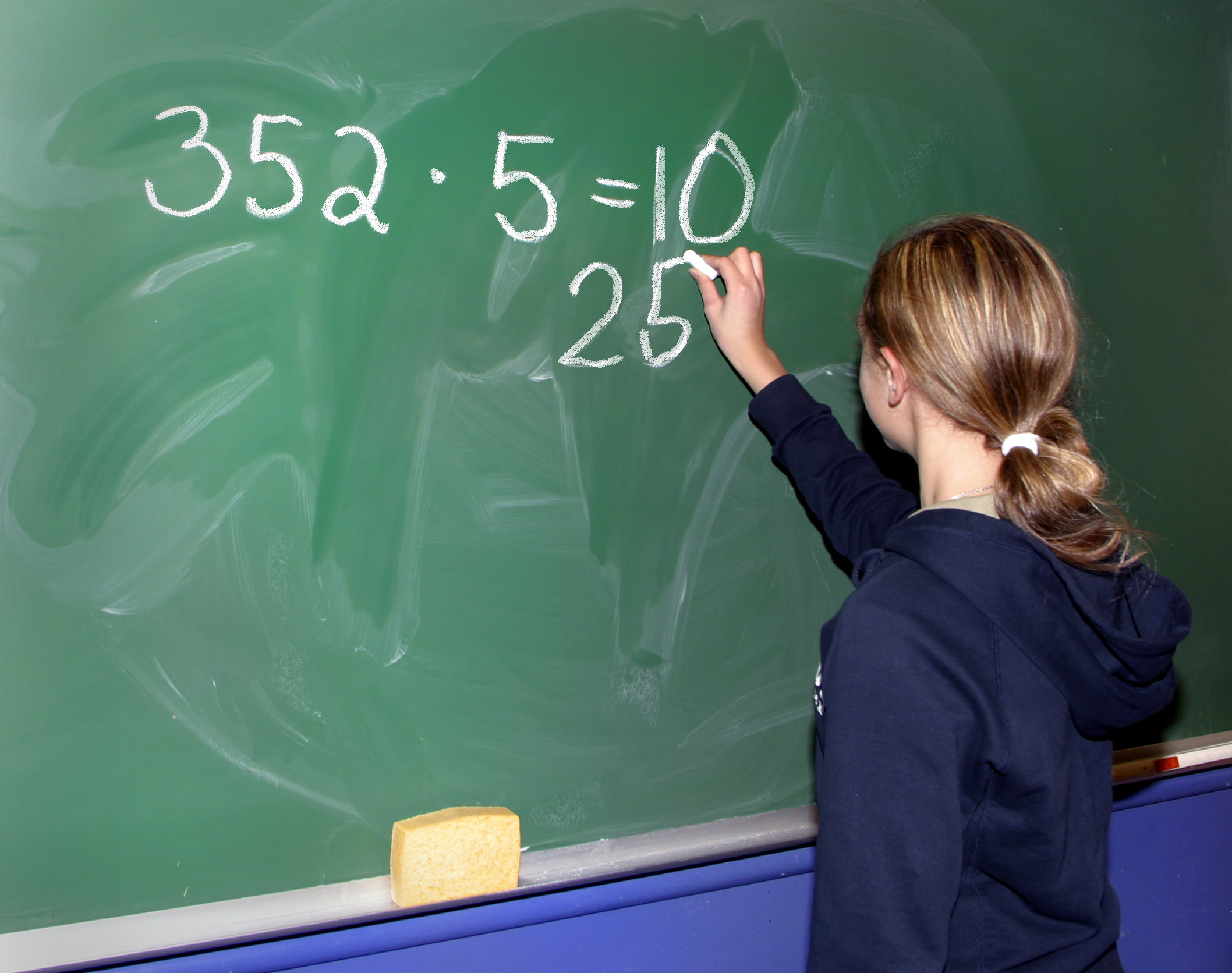 Six enseignants sur dix ont eu des demandes de perfectionnement approuvées 4 Six enseignants sur dix ont eu des demandes de perfectionnement approuvées - 3
