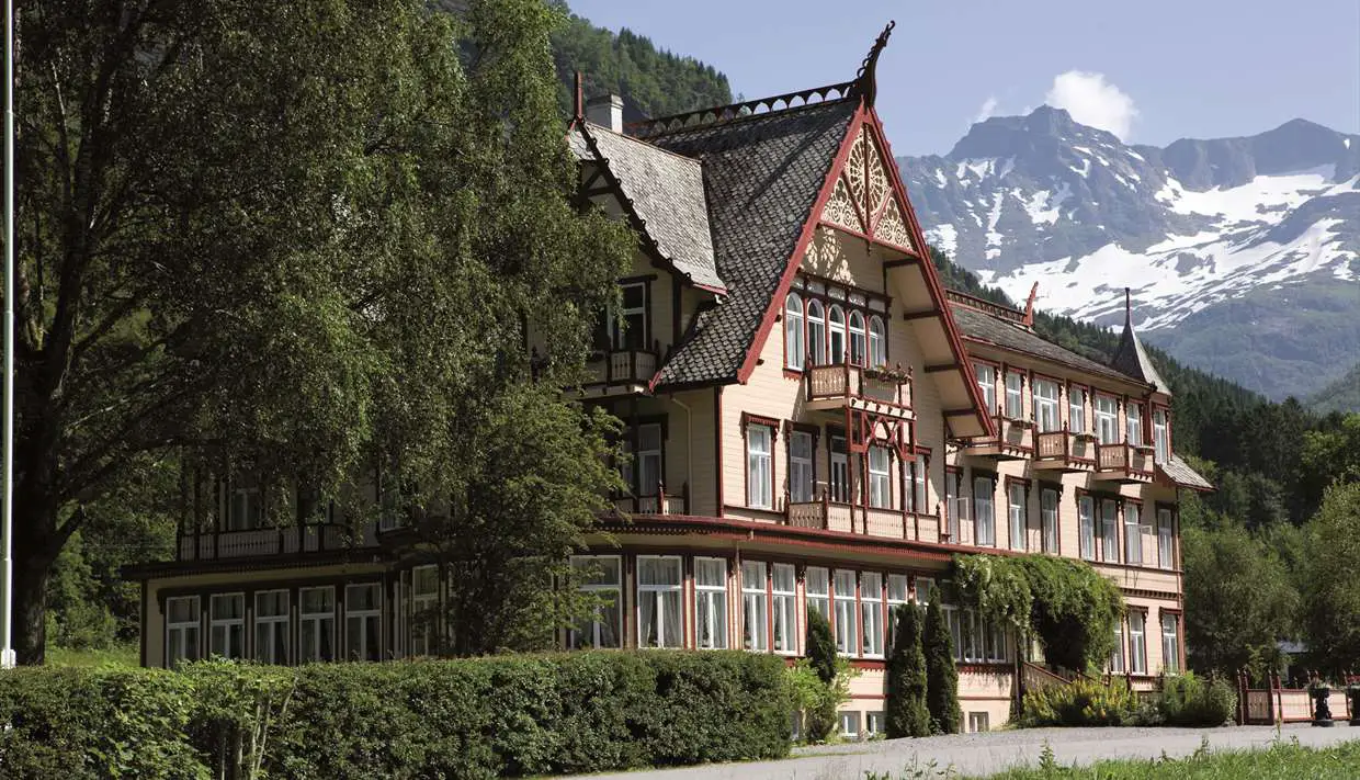 Randonnée dans les Alpes de Sunnmøre - Hotel Union Øye 4 Randonnée dans les Alpes de Sunnmøre - Hotel Union Øye - 3