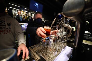 Bærum resserre les mesures corona, les lieux qui servent de l'alcool devront tenir un registre des visiteurs - 16