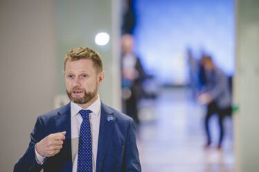 Ministre de la Santé: De nombreux Norvégiens devront passer leurs vacances d'hiver en Norvège - 20