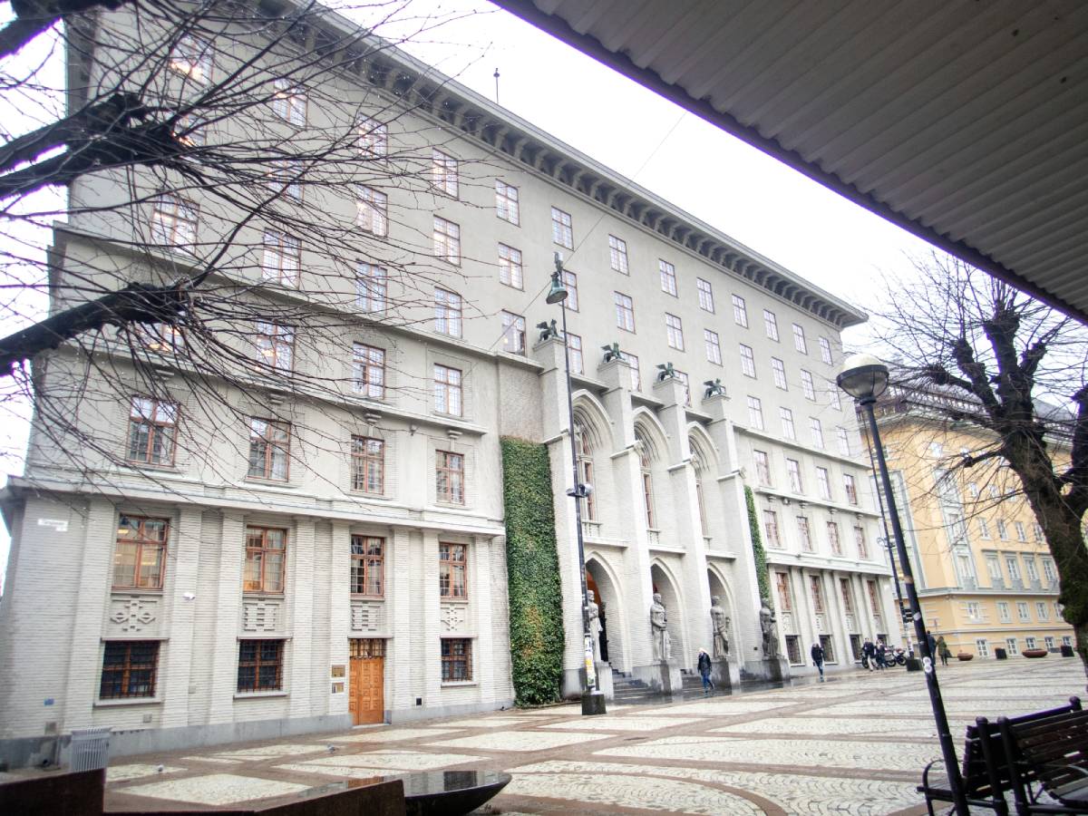 Bergen: un homme d'une cinquantaine d'années reconnu coupable d'avoir violé une femme qui faisait de l'auto-stop 4 Bergen: un homme d'une cinquantaine d'années reconnu coupable d'avoir violé une femme qui faisait de l'auto-stop - 3